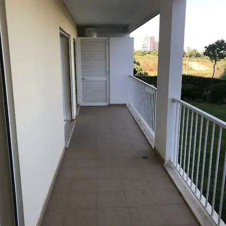 Magnifique T1, 1 Min De La Praia Da Rocha Apartamento